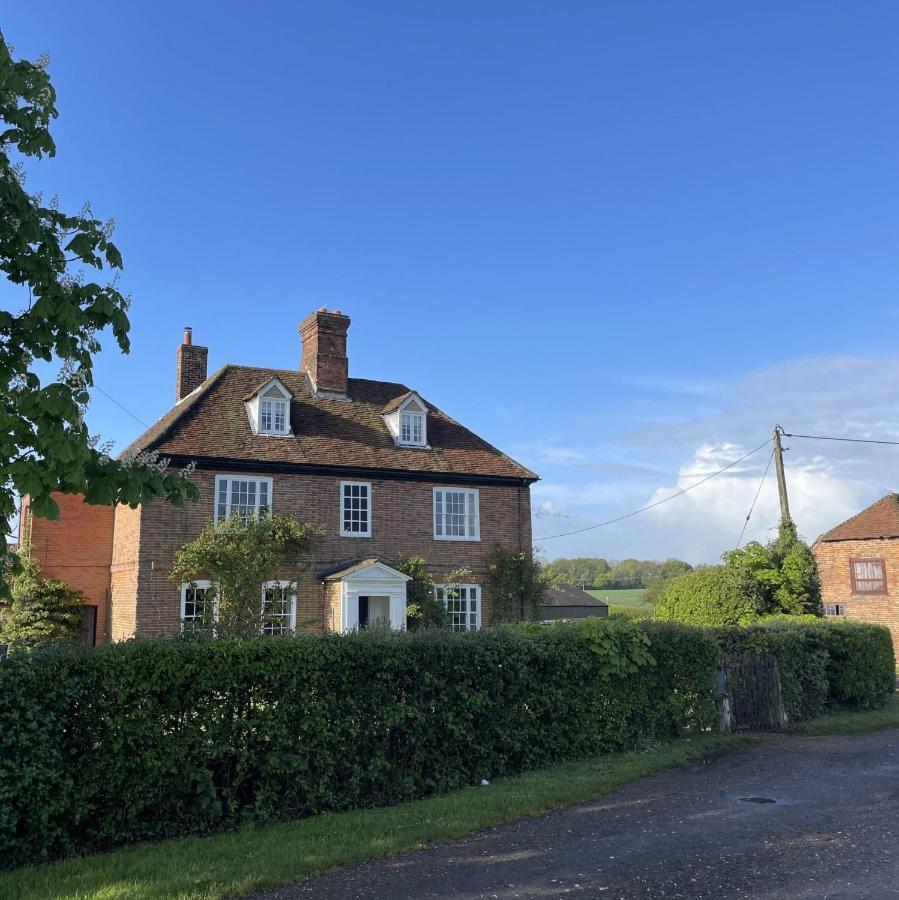 Little Park Farm Queen Anne Farmhouse & Apartments Stratfield Mortimer Exteriör bild