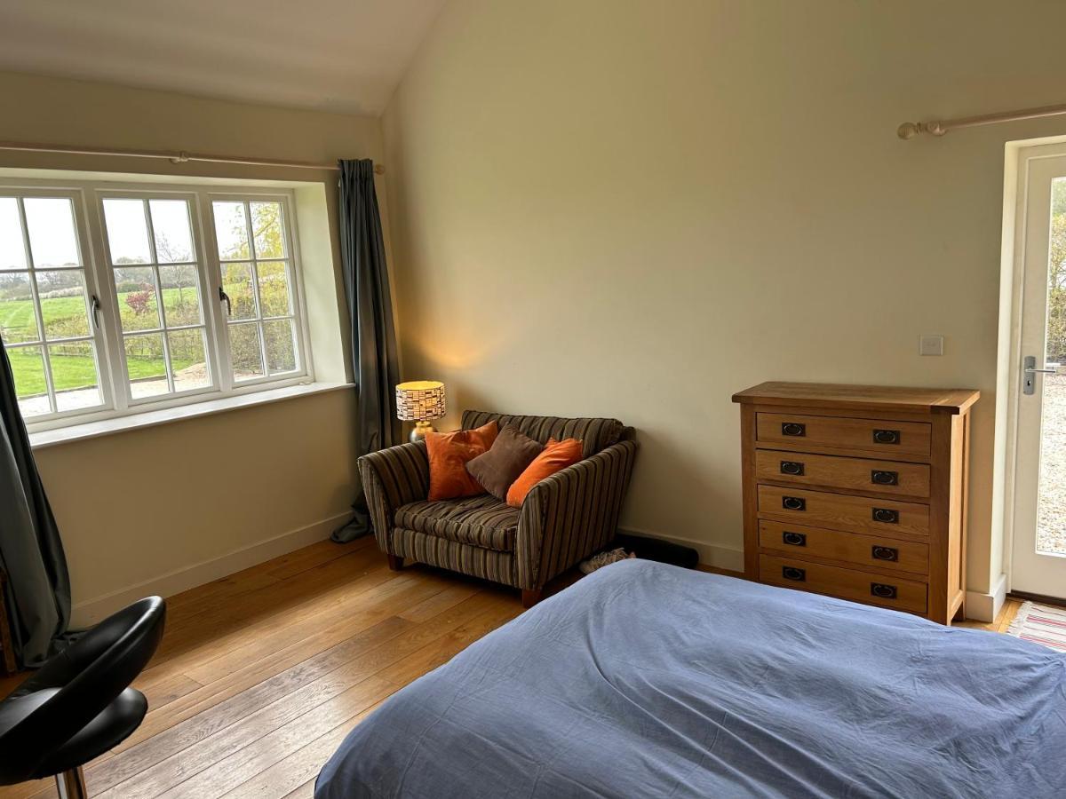 Little Park Farm Queen Anne Farmhouse & Apartments Stratfield Mortimer Exteriör bild